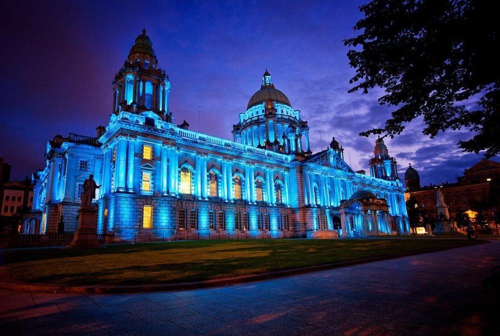 Maldron Hotel Belfast City Exterior foto